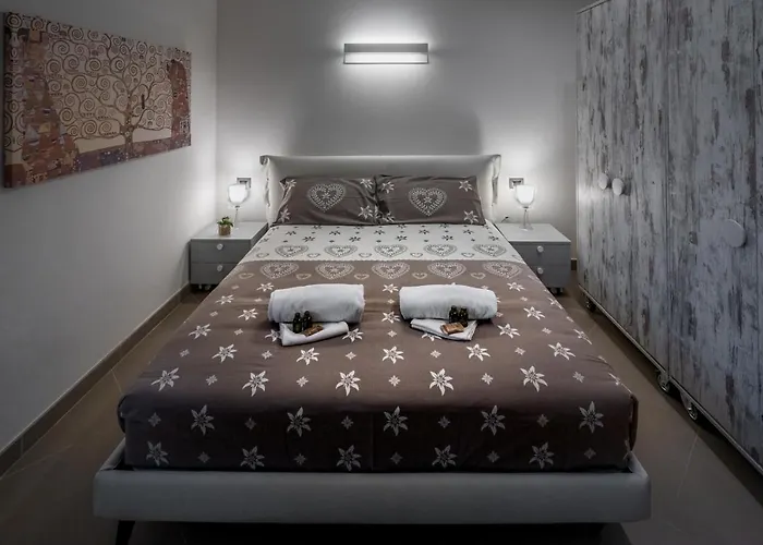 Daire Garden Apartment, Il Tuo Accogliente Rifugio A Floransa